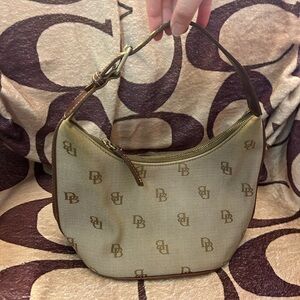 Dooney & Bourke Tan Monogram Shoulder Bag— EUC